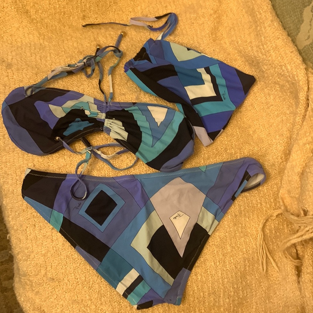 Emilio Pucci blue large multicolor bikini set size 10 great condition.